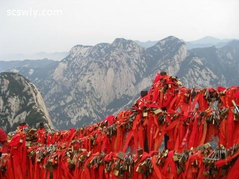 西安、华山、双飞四日游